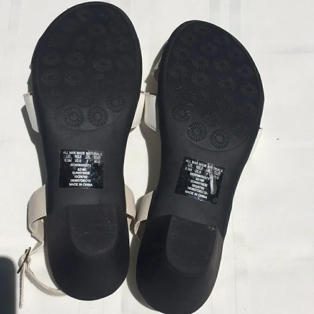 Strictly Comfort 8.5 Med Taupe Women's Summer Sandals Excellent Condition